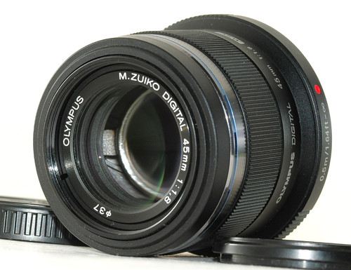 Near mint olympus - m., zuiko